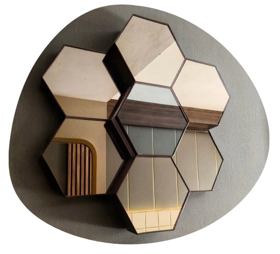 WALL DECOR & MIRROR