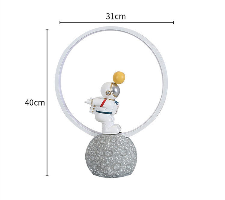 Astronaut bedside table lamp