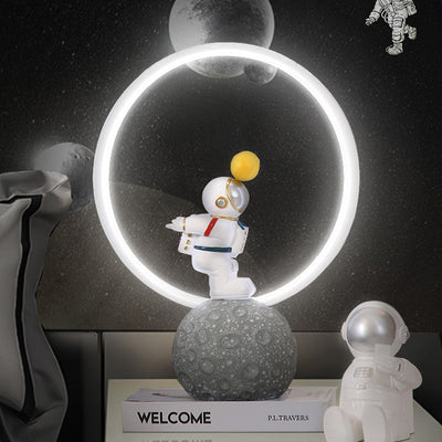 Astronaut bedside table lamp